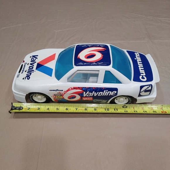 Vintage plastic Nascar - Picture 5 of 7